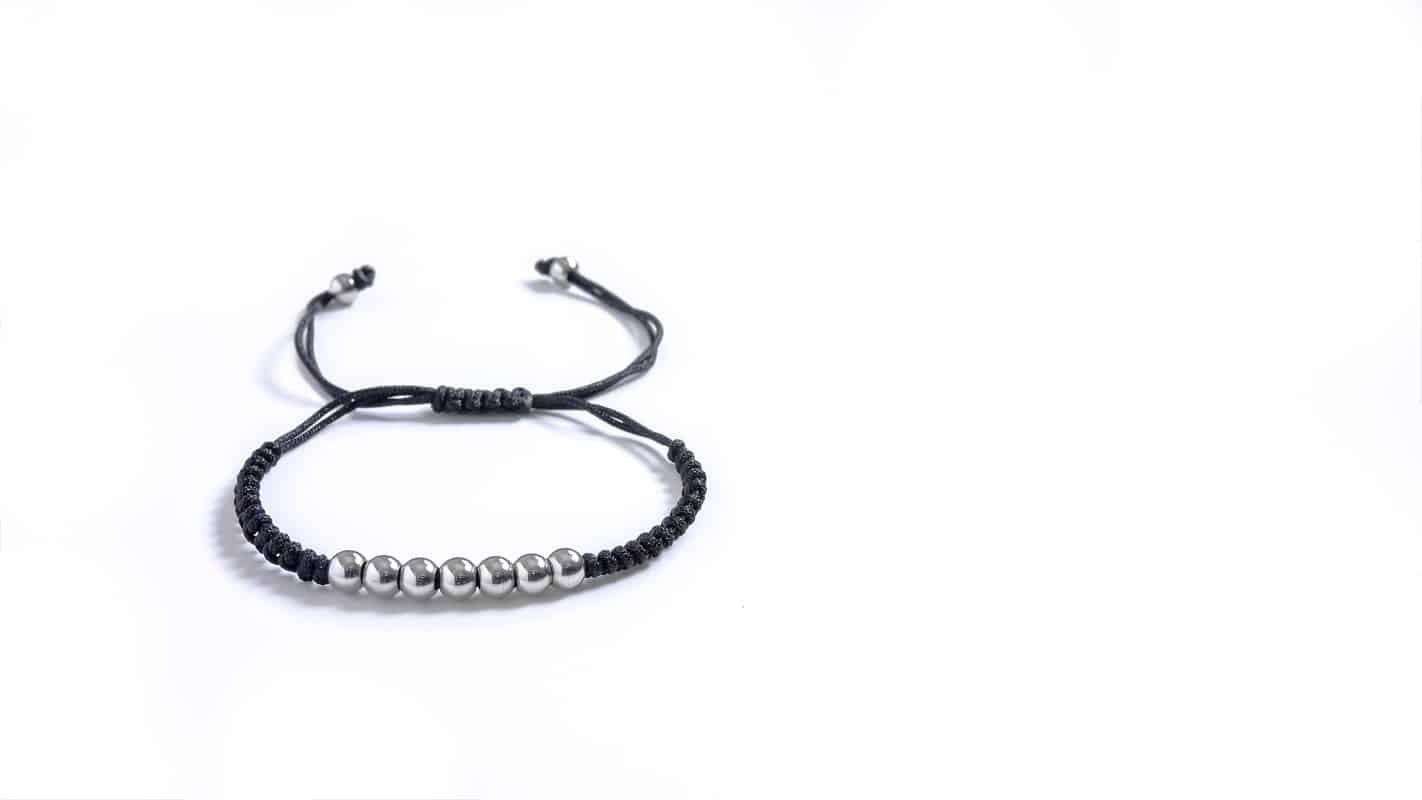 Bracelet en macramé OH Selection Gabriel noir – Image 2