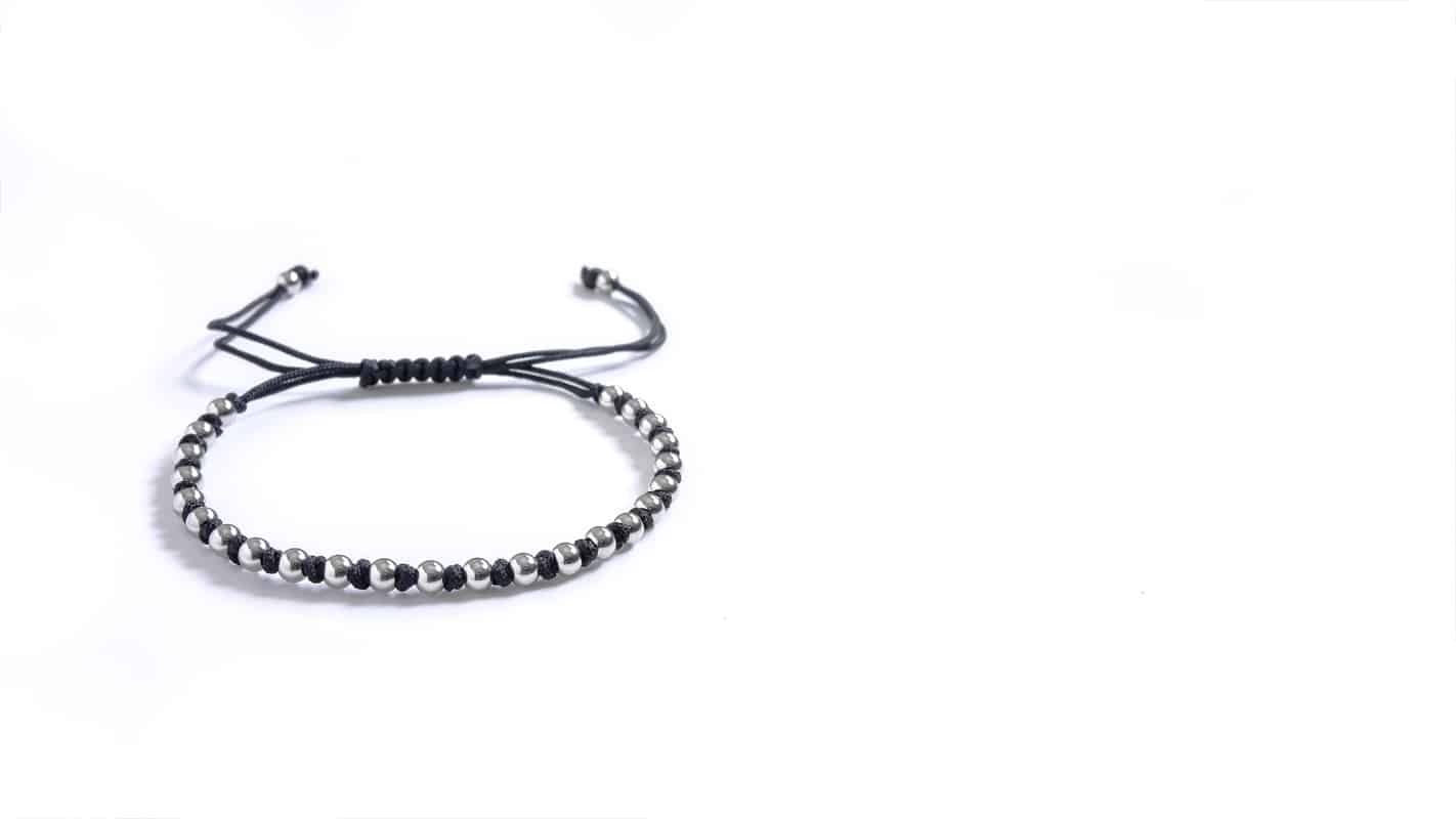 Bracelet en macramé OH Selection Camille noir – Image 2